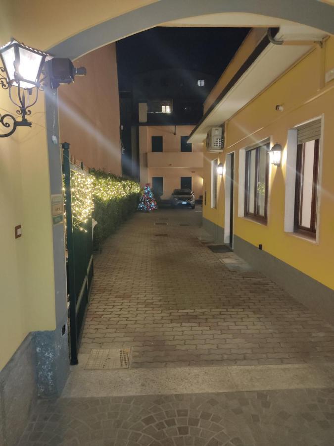 Hotel Al Corso Legnano Dış mekan fotoğraf