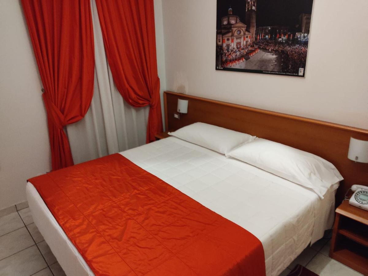 Hotel Al Corso Legnano Dış mekan fotoğraf