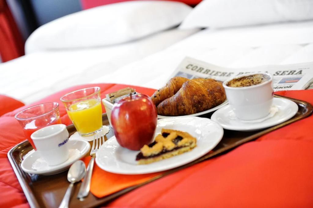 Hotel Al Corso Legnano Dış mekan fotoğraf