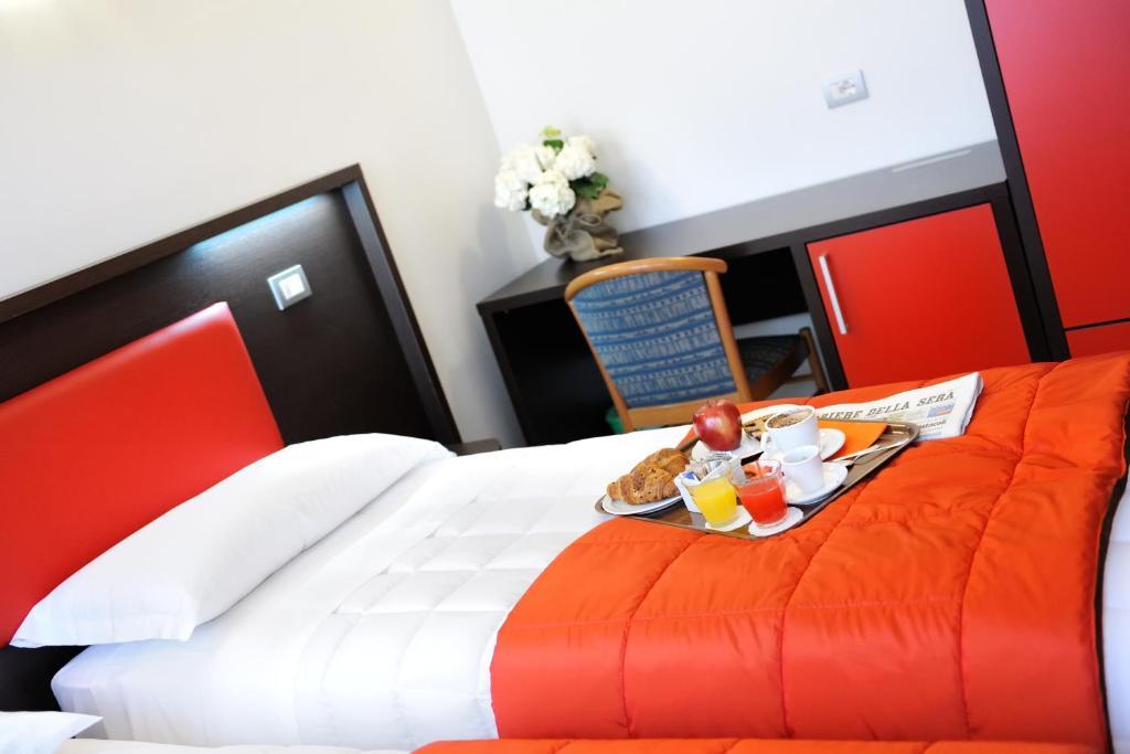 Hotel Al Corso Legnano Oda fotoğraf
